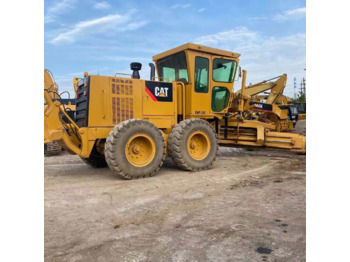 Grader CATERPILLAR 140H