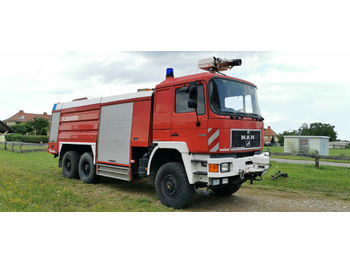 Brandweerwagen MAN 25.502 Feuerwehr 6x6 GTLF 8000: afbeelding 1