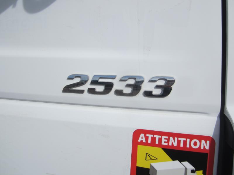 Vuilniswagen Mercedes Axor 2533: afbeelding 2
