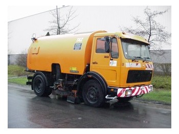 Mercedes-Benz 1317 - gemeentelijke machine/ speciaal
