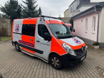 Ambulance Renault Master L2/H2 Rettungswagen mit Durchgang: afbeelding 1