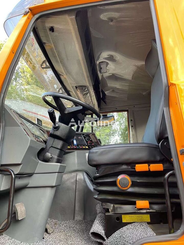 Bergingsvoertuig SINOTRUK 8x4 drive wrecker breakdown lorry recovery vehicle: afbeelding 5