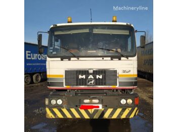 Vacuümwagen MAN 22.363 6 cylindrowy