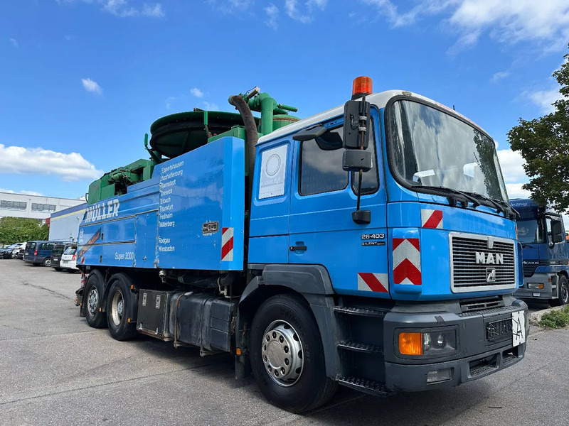 Vacuümwagen MAN 26.403 F2000 Silent 6x2 Kanalreiniger Saug - und Spülwagen - selbstfahrende Arbeitsmaschine mit Wiedemann Super 3000 Aufbau