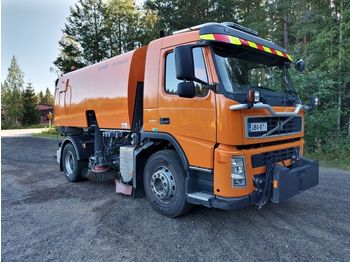 Veegmachine Bucher Cityfant 60 Volvo