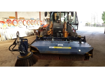 Veegmachine Warzée BR257