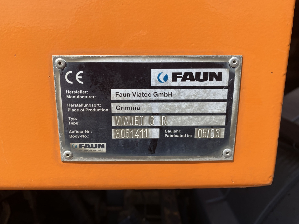 Veegwagen Mercedes-Benz 1523 L