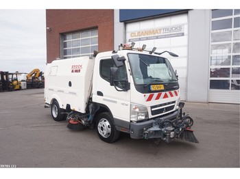 Mitsubishi Fuso Canter Brock 4m3 with 3-rd brush - Veegwagen