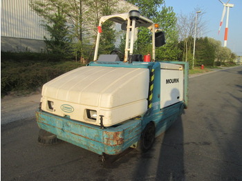 TENNANT 6650 XS - Veegwagen