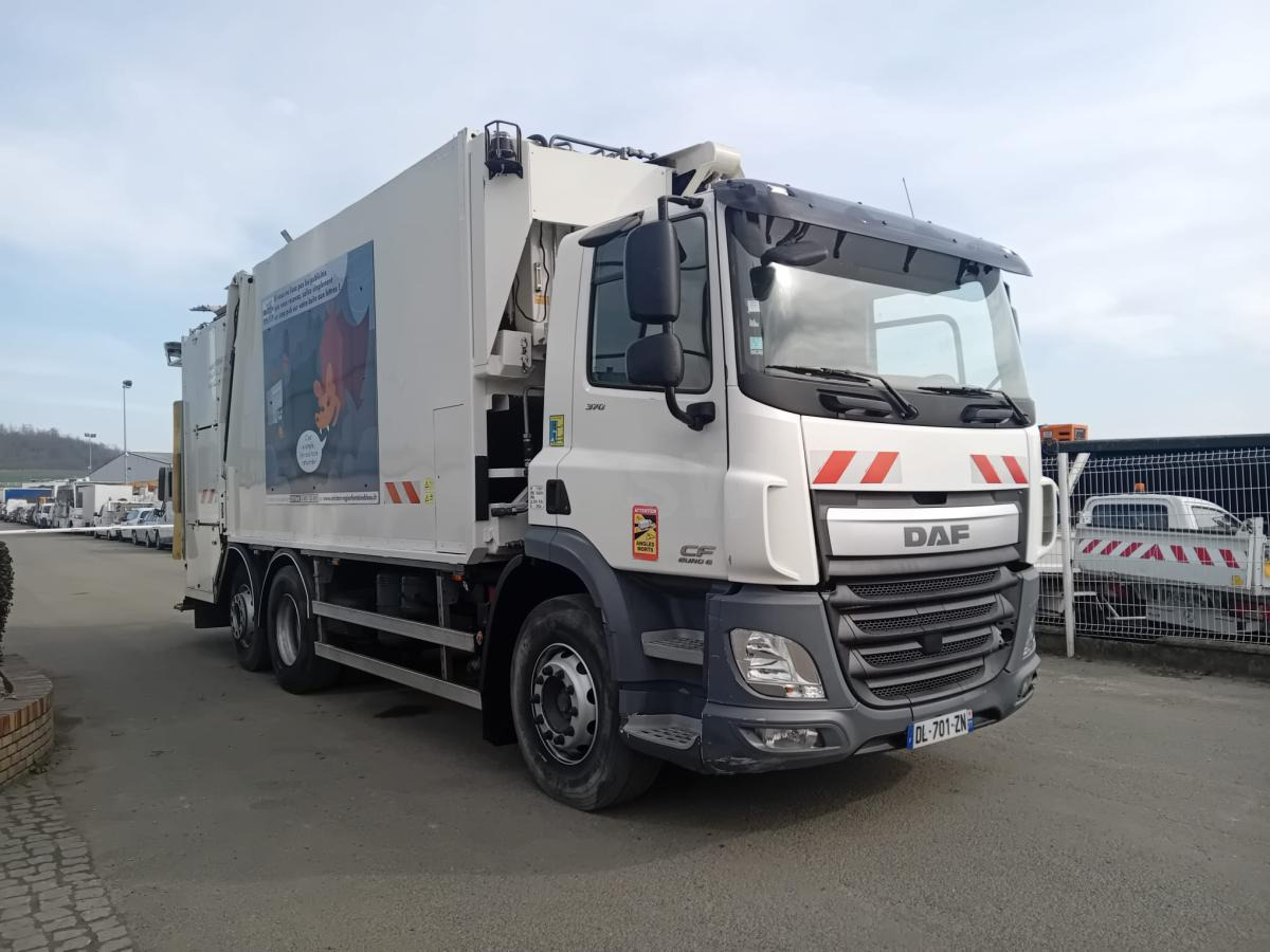 Vuilniswagen DAF CF 370