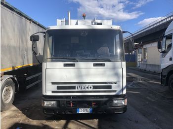 Vuilniswagen IVECO 110E21