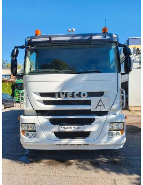 Vuilniswagen Iveco 260S 42 WAAGE 5 m³ Zöller Medium XXL 24 Umleerer