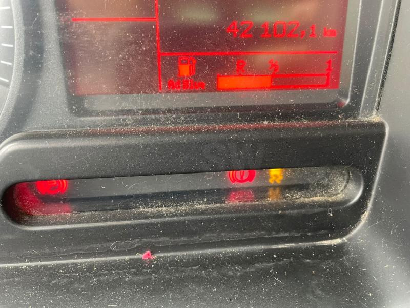 Vuilniswagen Renault D-Series 19 Wide