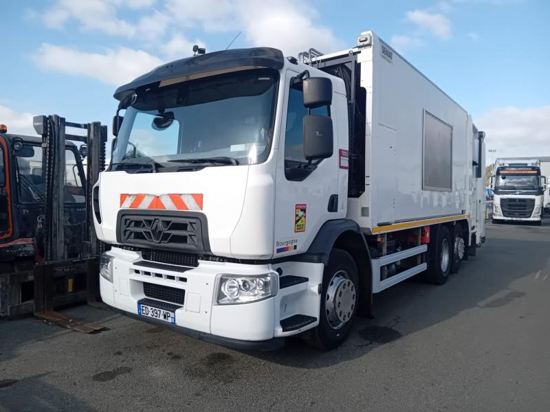 Vuilniswagen Renault D-Series 26 Wide