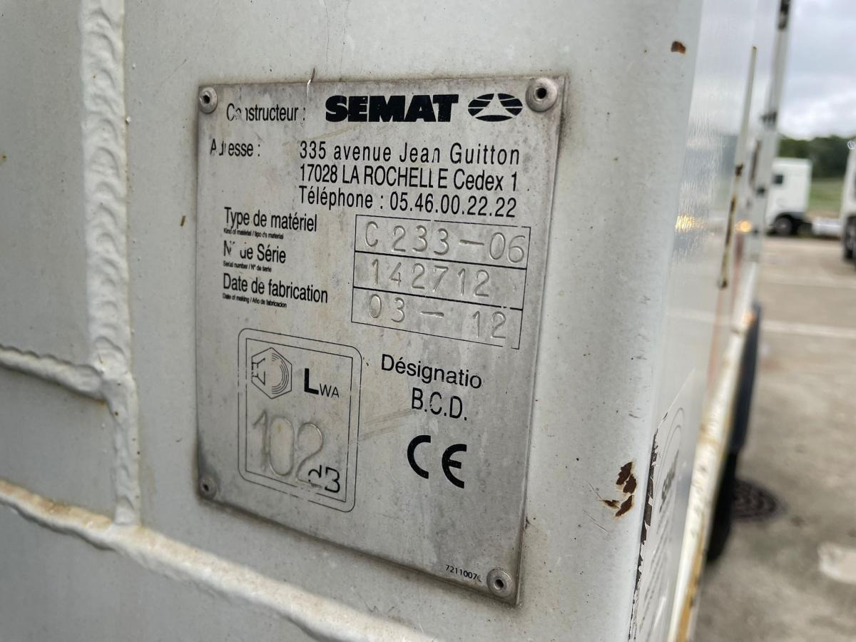 Vuilniswagen Renault Midlum 270.18 DXI