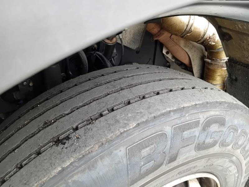 Vuilniswagen Renault Premium 310.19 DXI