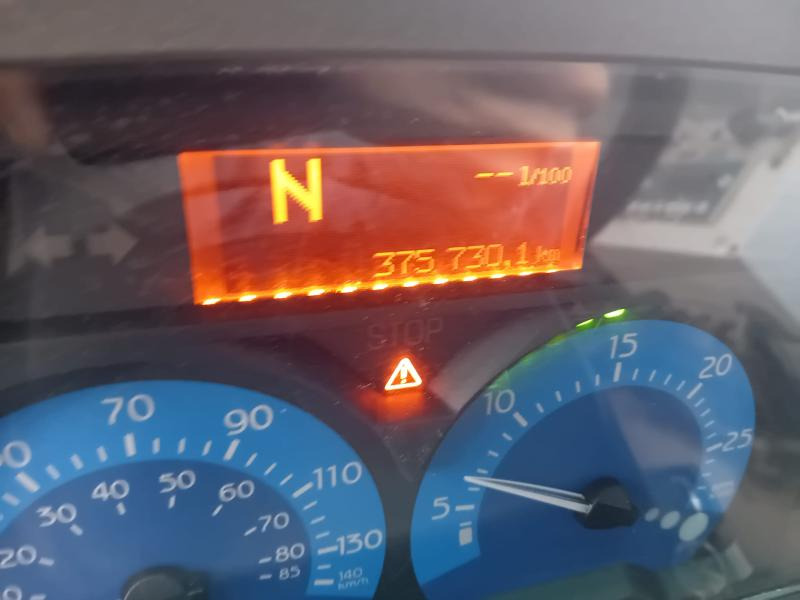 Vuilniswagen Renault Premium 320.19 DCI