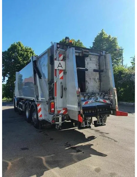 Vuilniswagen Scania P410 LB 8x2*6 MNA VARIOPRESS ZÖLLER DELTA 2301