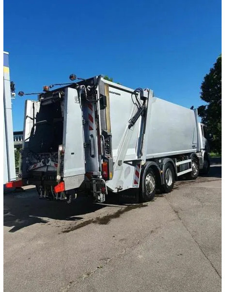 Vuilniswagen Scania P410 LB 8x2*6 MNA VARIOPRESS ZÖLLER DELTA 2301