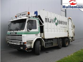 Scania P93.280 6X2 MANUEL GEESINK MULLWAGEN - Vuilniswagen