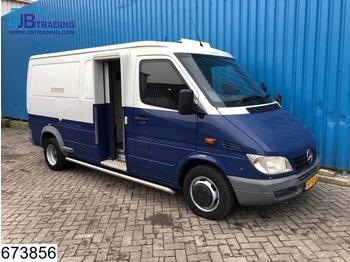 Waardetransport Mercedes-Benz 413 CDI Sprinter MONEY TRANSPORTER, Compleet Gepantserde voertuig, 3 Pers zit, Airco,Manual, Steel suspension