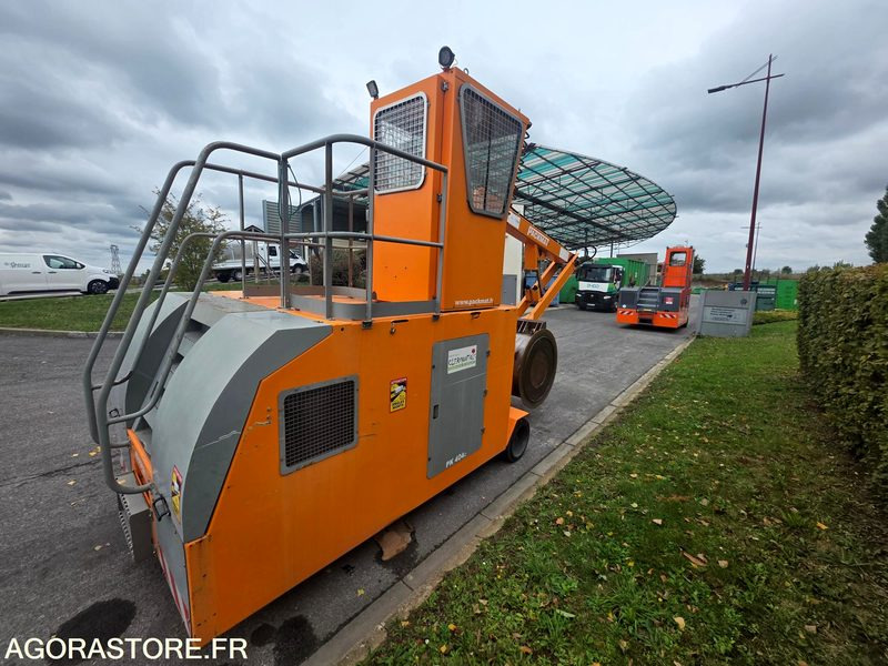 Gemeentelijke machine/ Speciaal compacteur à déchets