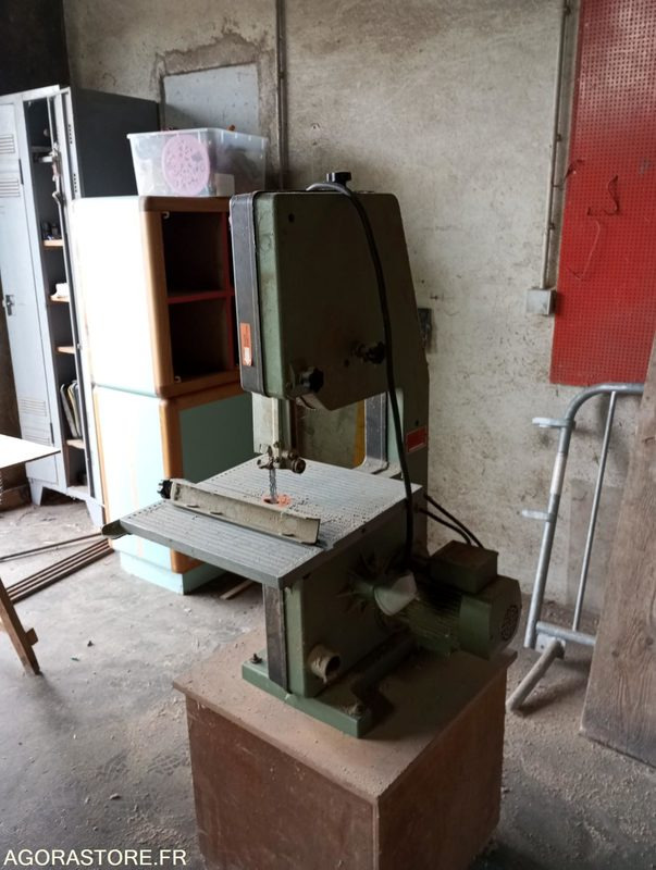 Houtbewerkingsmachine Lot Combiné LUREM C 266 et Scie à ruban DEWALT avec accessoires