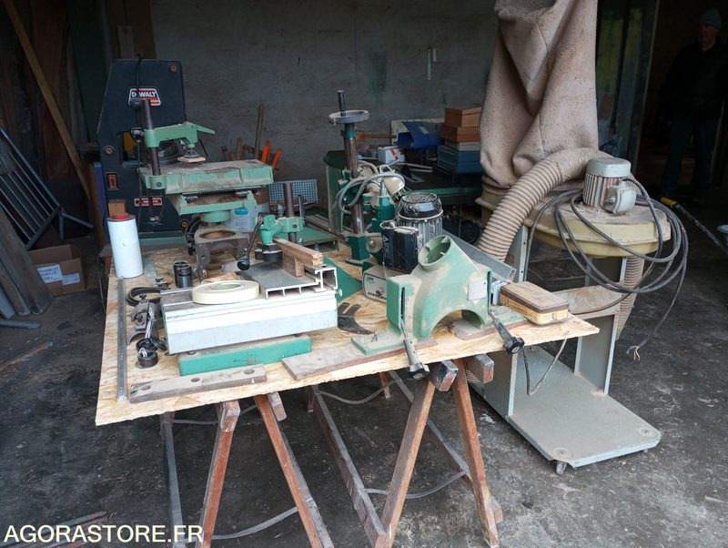 Houtbewerkingsmachine Lot Combiné LUREM C 266 et Scie à ruban DEWALT avec accessoires