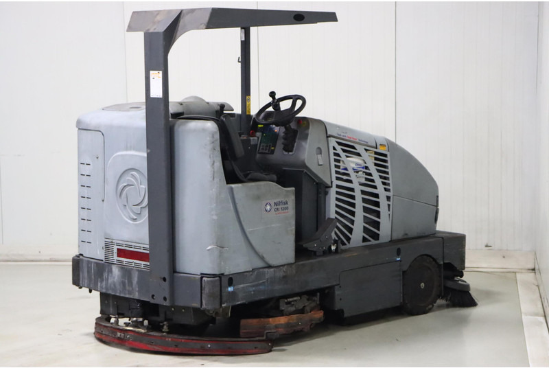 Schrobmachine Nilfisk CR1200