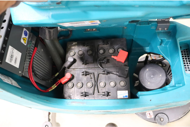 Schrobmachine TENNANT T300