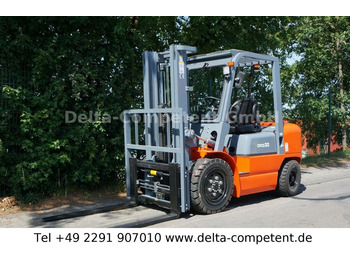 Diesel heftruck 3000 kg CPCD30 Seitenschieber Zinkenverstellung: afbeelding 1