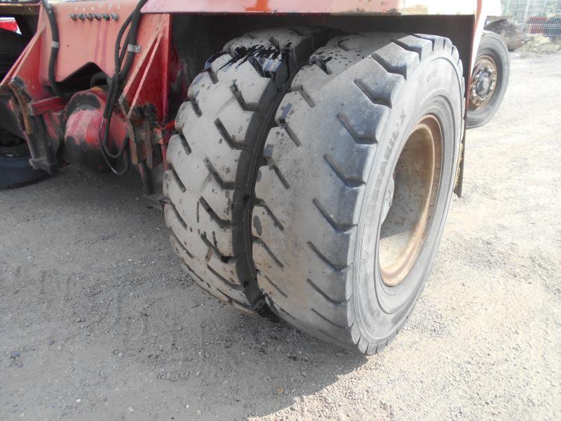 Container heftruck Kalmar DCD70