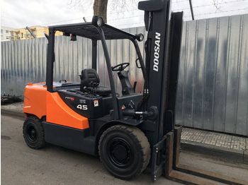 DOOSAN D45SC - Diesel heftruck