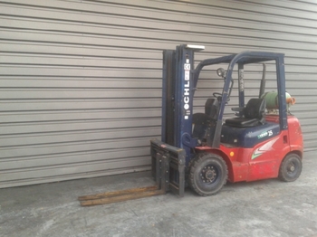 Heli CPYD25 2500 - diesel heftruck