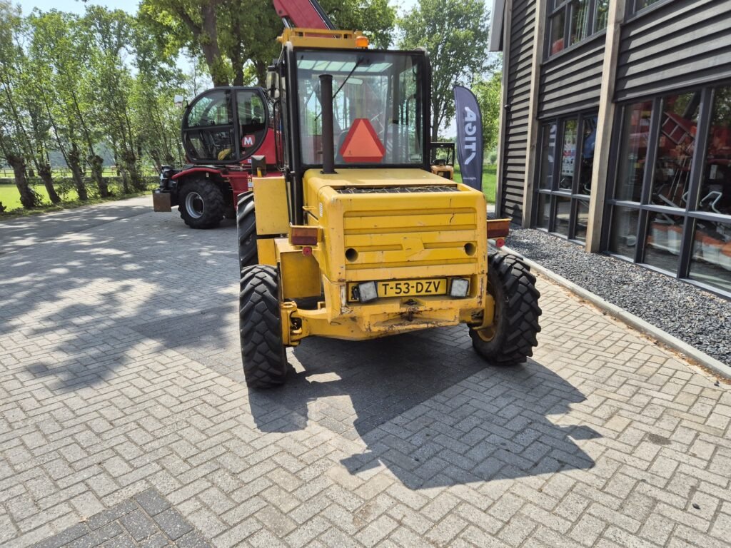 Diesel heftruck JCB 926 roughterrain forklift