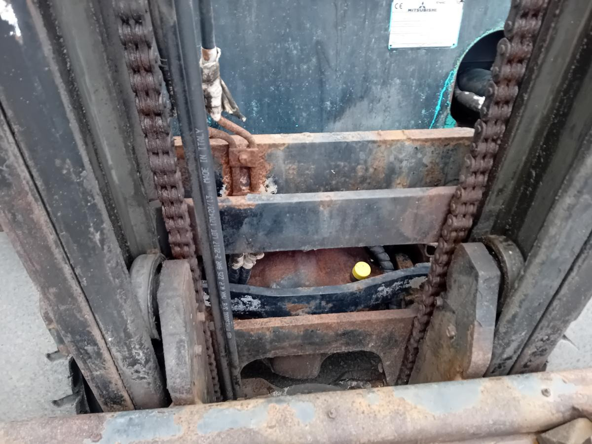 Diesel heftruck Mitsubishi FD35N