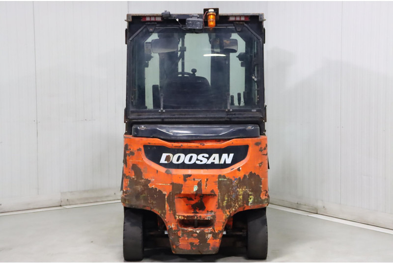Elektrische heftruck Doosan B35X-7
