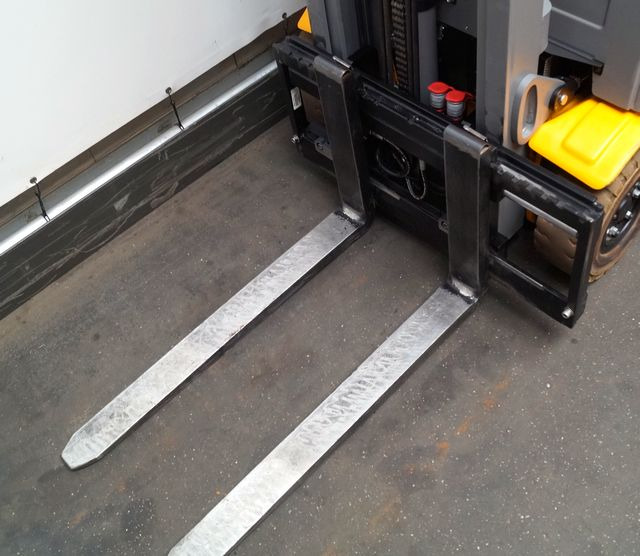 Elektrische heftruck Jungheinrich EFG216