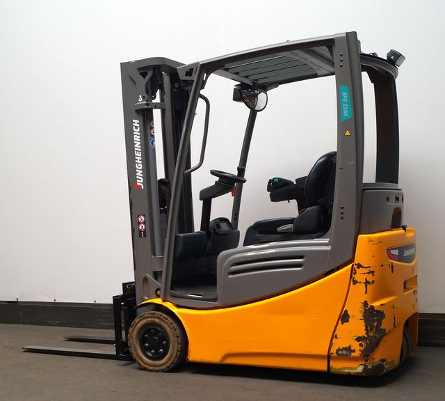 Elektrische heftruck Jungheinrich EFG216