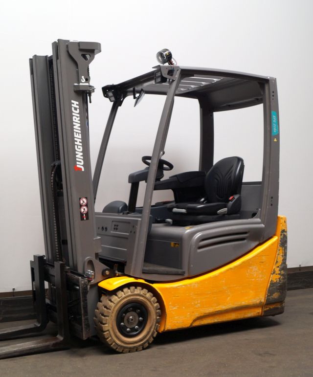 Elektrische heftruck Jungheinrich EFG216k