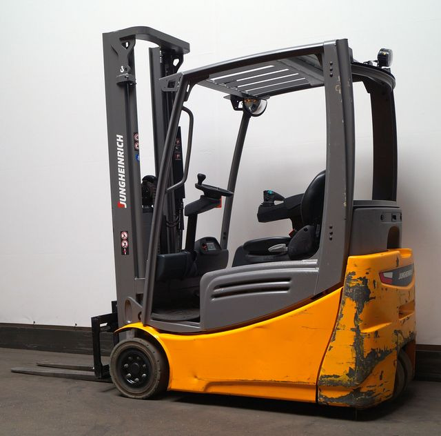 Elektrische heftruck Jungheinrich EFG216k