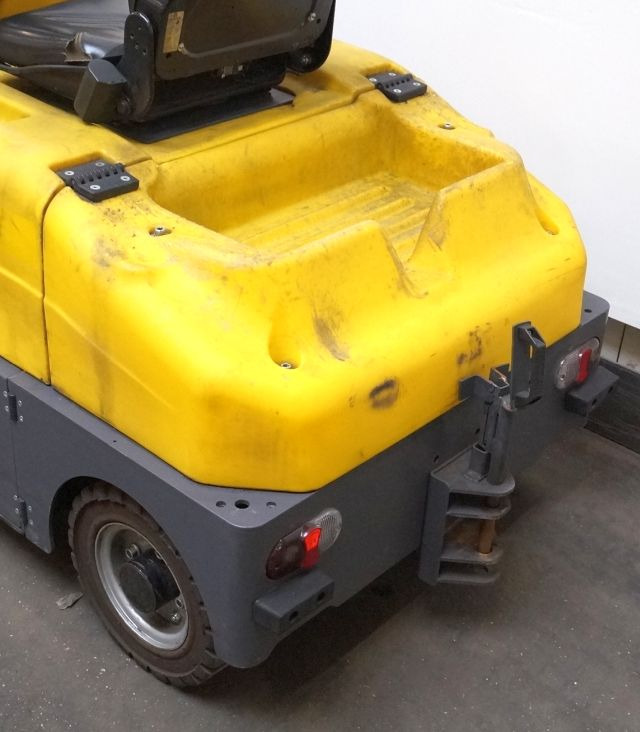 Elektrische trekker Dec Bull 6N