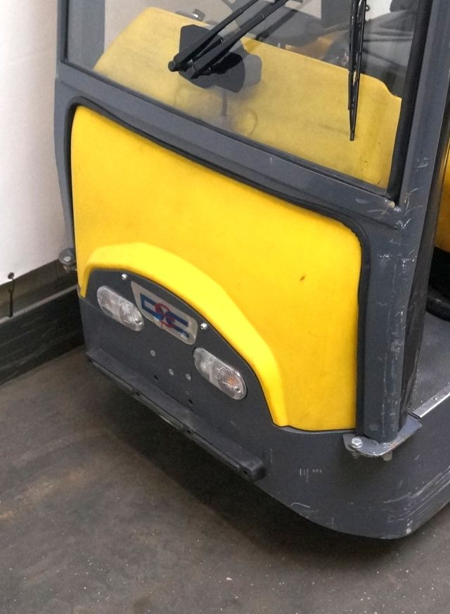 Elektrische trekker Dec Bull 6N
