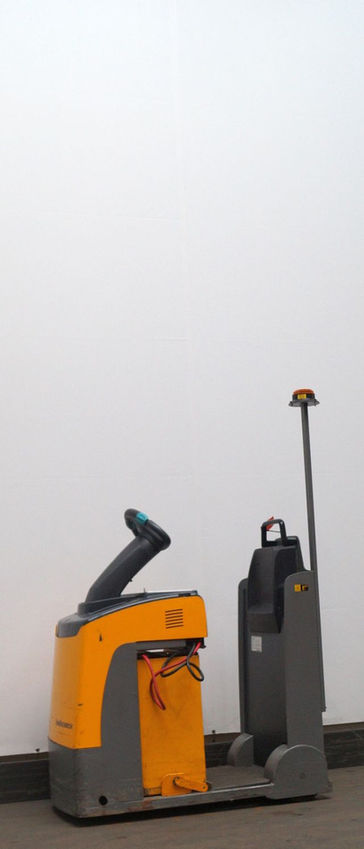 Elektrische trekker Jungheinrich EZS130