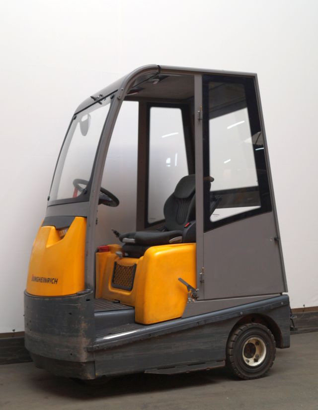Elektrische trekker Jungheinrich EZS570