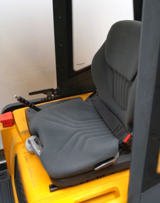 Elektrische trekker Jungheinrich EZS570