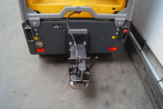 Elektrische trekker Jungheinrich EZS570
