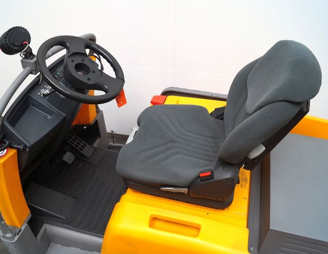 Elektrische trekker Jungheinrich EZS570