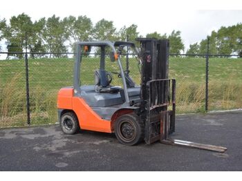 Heftruck Toyota 62-8FD30