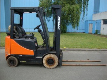 DOOSAN G20SC - LPG heftruck